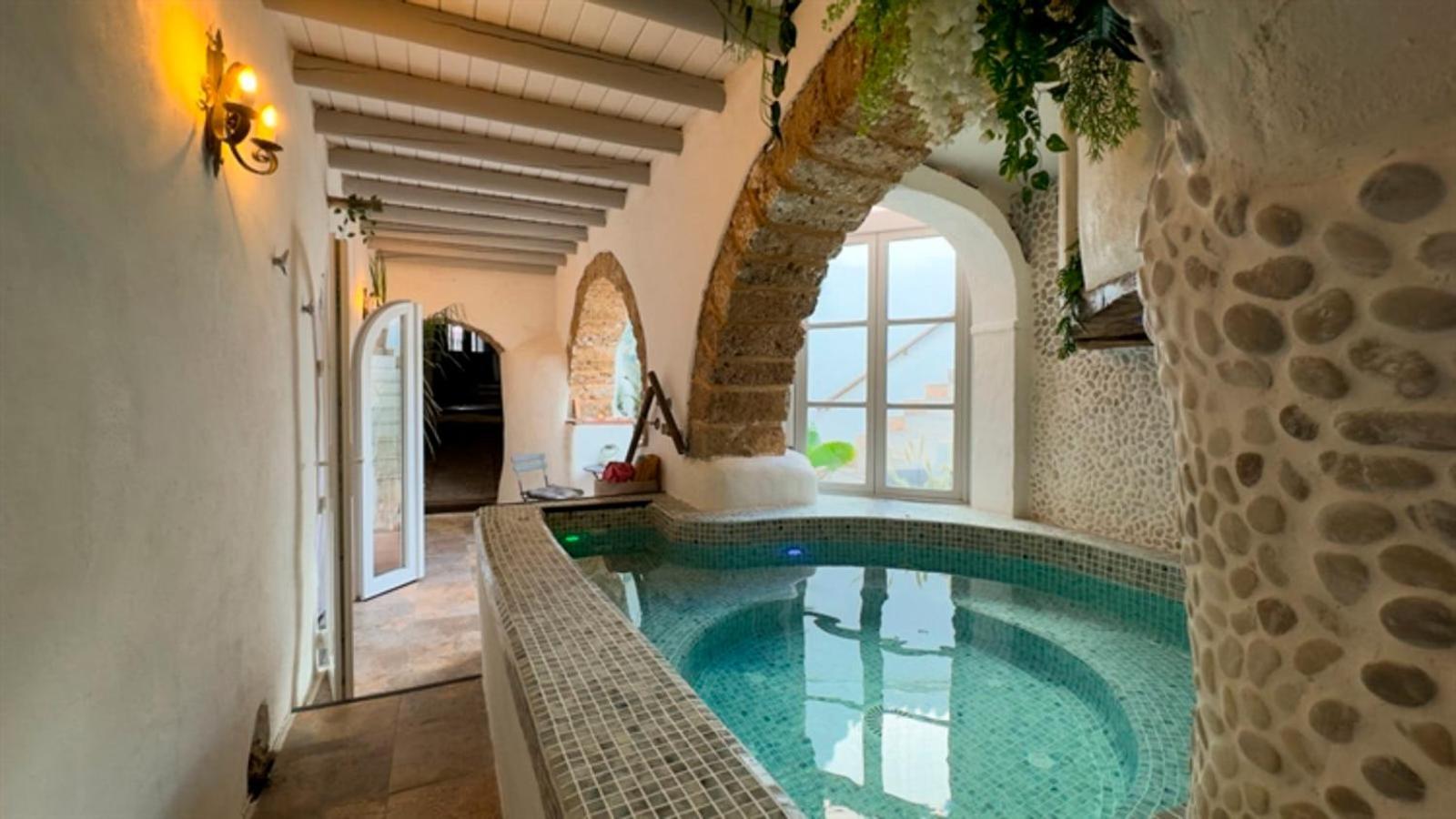 Nomadara - Boutique B&B Coín エクステリア 写真